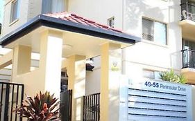 3 Bedroom Central Surfers Paradise Apartment